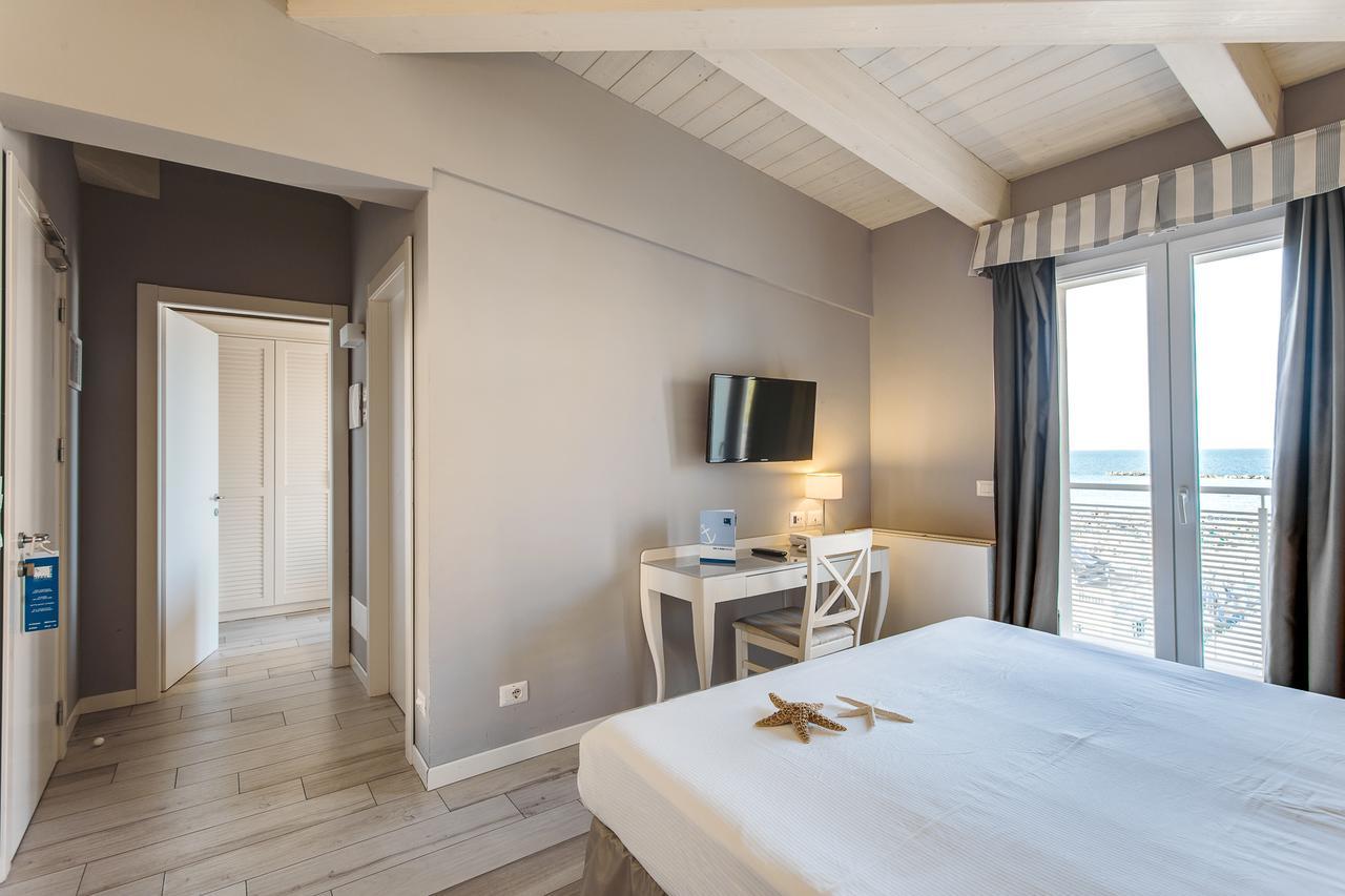 Hotel Nettuno Cesenatico Zewnętrze zdjęcie